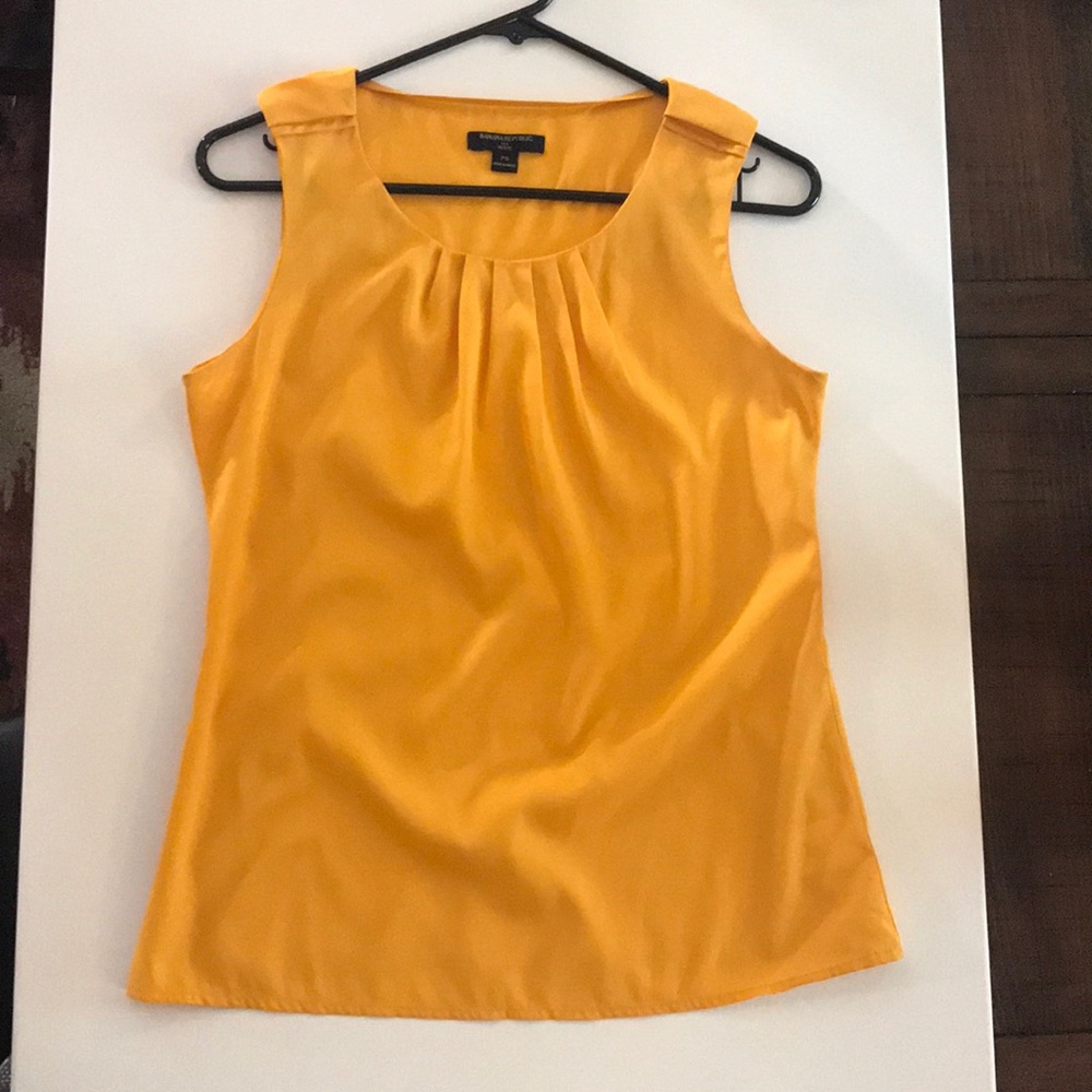 Banana Republic Top